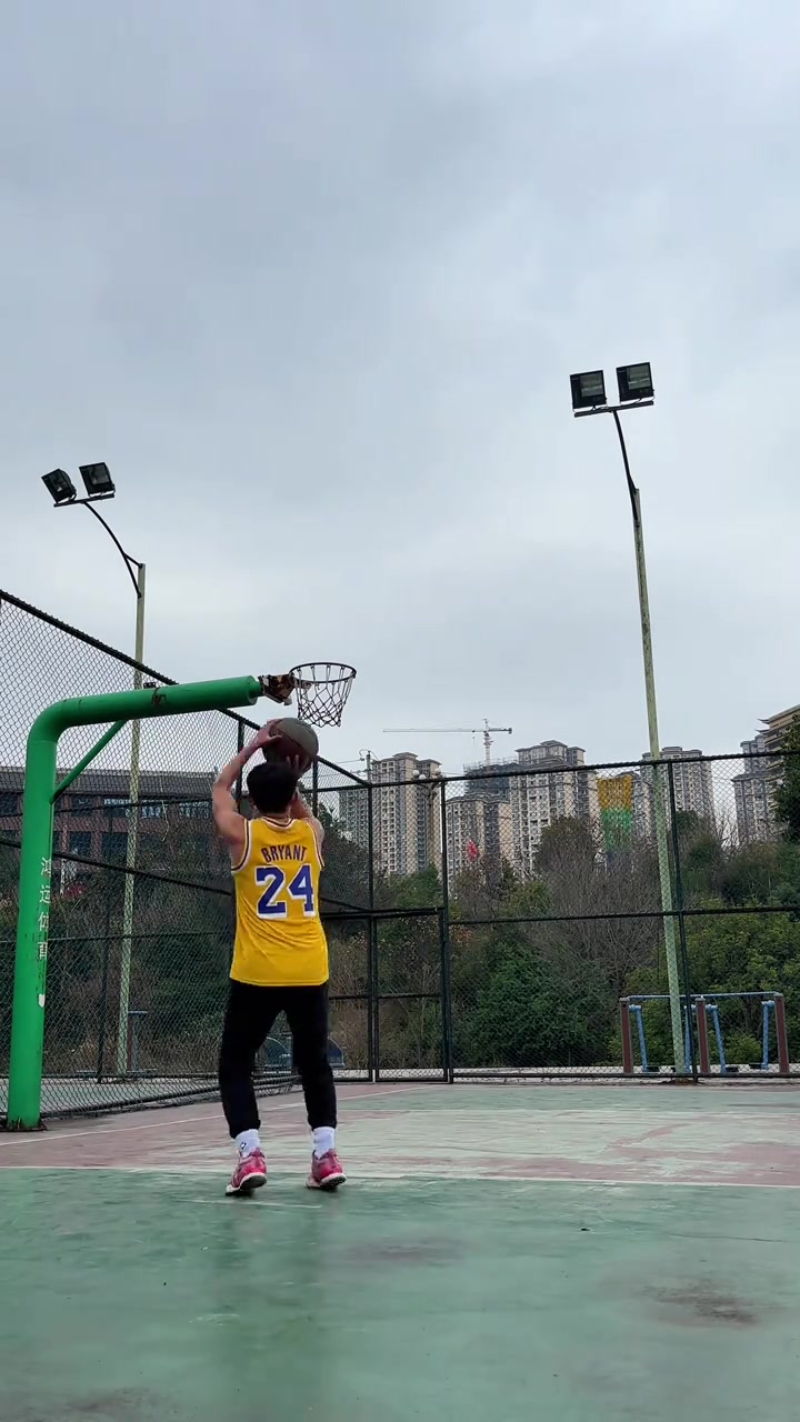 鄧肯要是投這個籃筐，還能是公認的歷史第一大前嗎