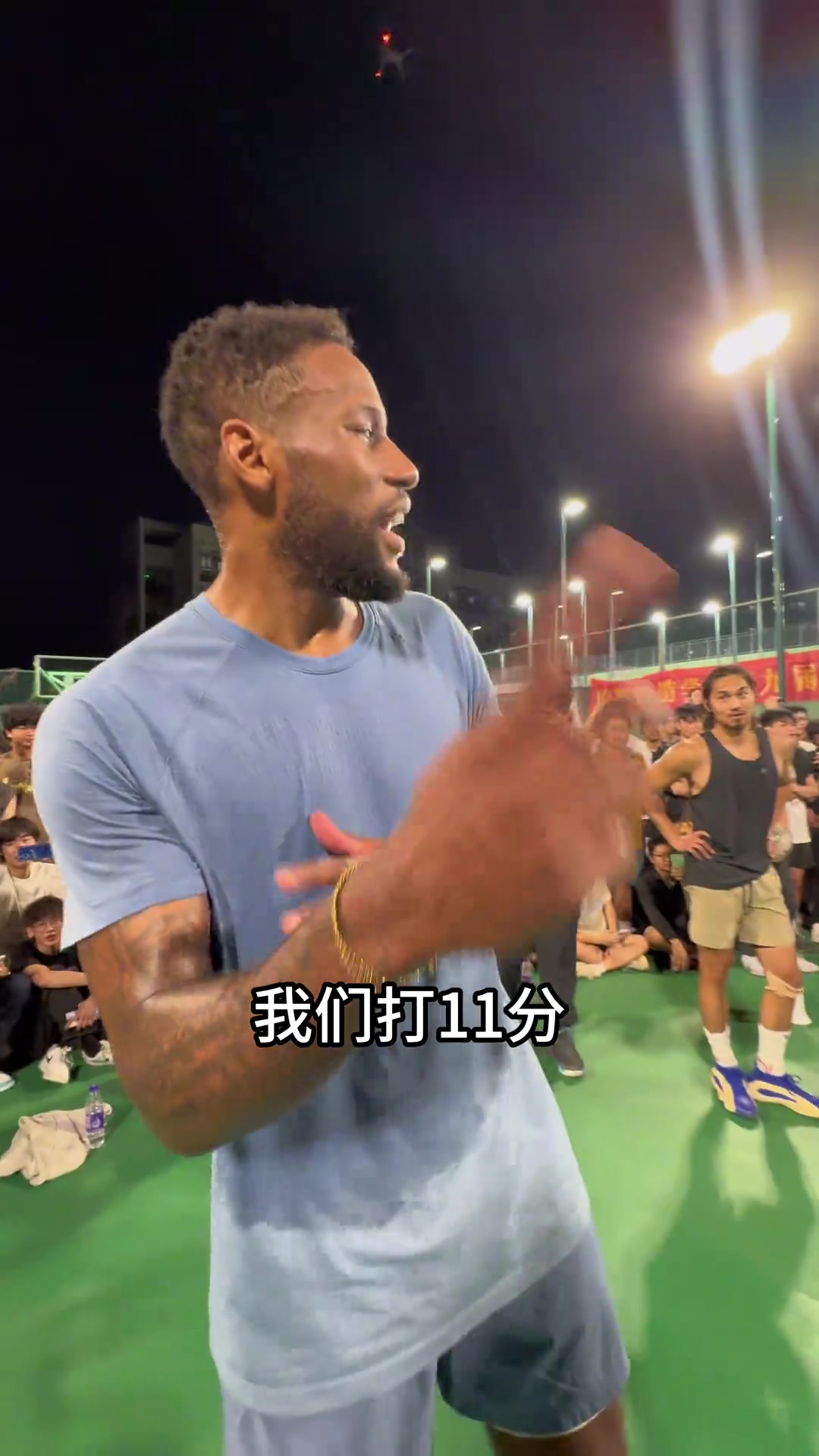 雞腿諾前男友程鑫凱跟威姆斯單挑，職業(yè)跟業(yè)余差距還是挺大啊