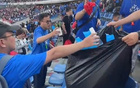 倉實(shí)知禮節(jié)！蘇超球迷環(huán)保行！
